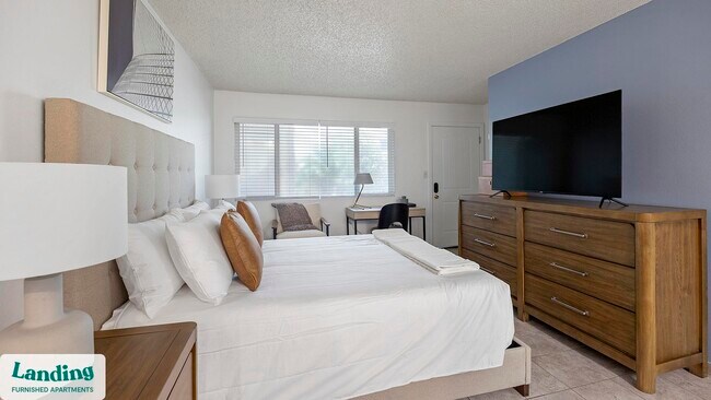 Photo - 8546 N 59th Ave Unit 204.1411488