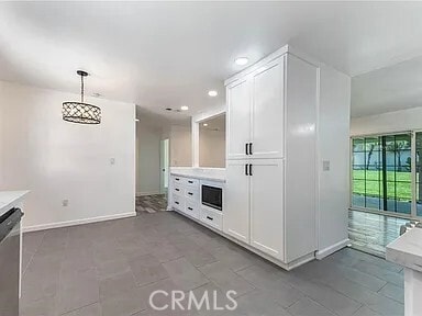 Photo - 636 E Avenida De Los Arboles