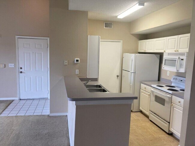 Photo - 2 bd / 1 ba in Palms Club Community Unit 9-307