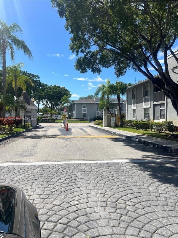 Photo - 438 NE 210th Cir Terrace