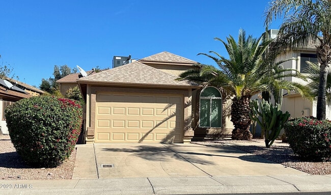 Photo - 3102 East Michigan Ave