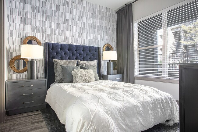 Photo - Cue Galatyn Station