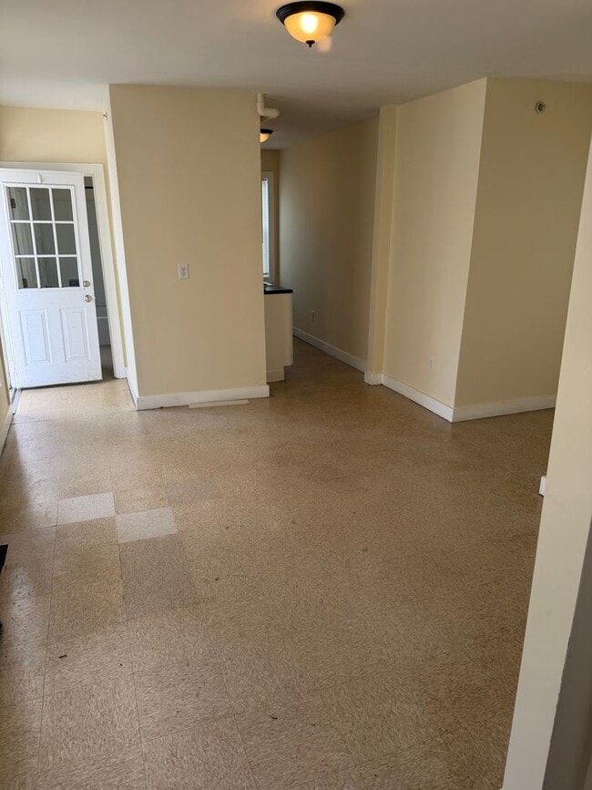 Photo - Carter Realty Trust - 9 Fifth Unit 9-1