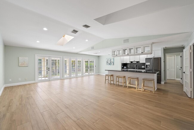 Photo - 1260 SW 25th Ln