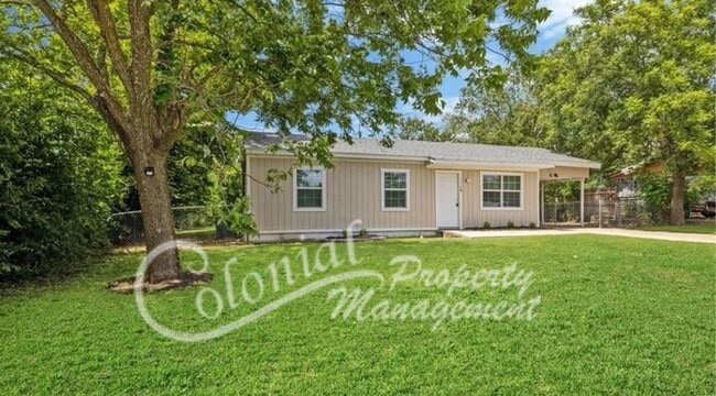 Building Photo - AVAILABLE SOON!