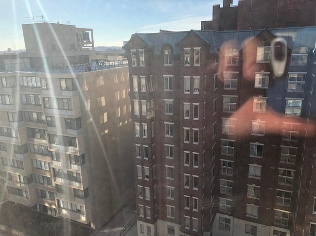 Building Photo - 2030 F St NW Unit 1002