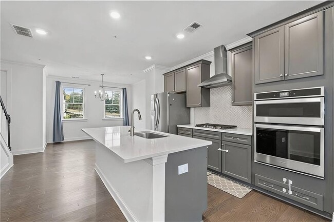 Photo - 6562 Beacon Dr