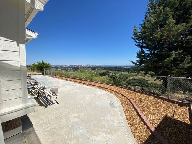 Photo - Panoramic Views - 46 West - Hilltop Property