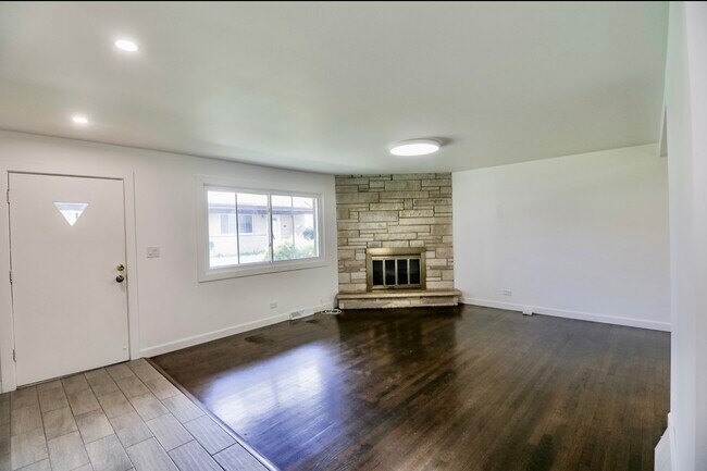 Photo - 520 Glendale Rd
