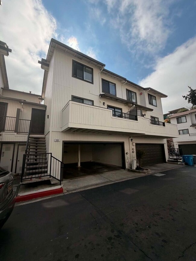 Photo - 1 Frisbie St
