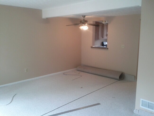 Photo - 3232 Pebblebrook Ln