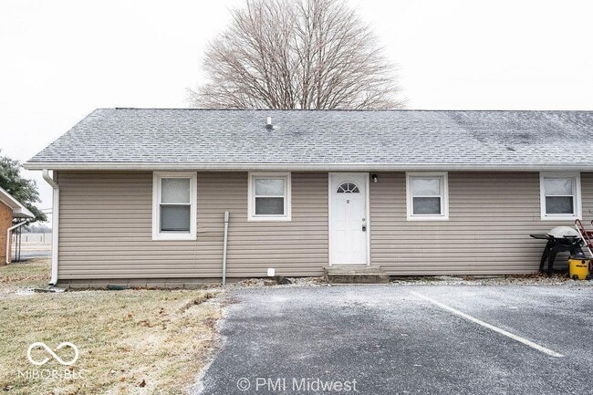 Building Photo - 4881 300W Unit 6