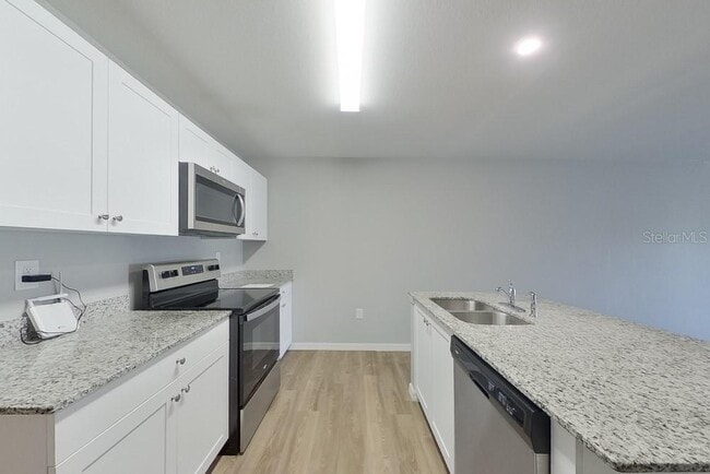 Photo - 18328 Gibraltar Ln