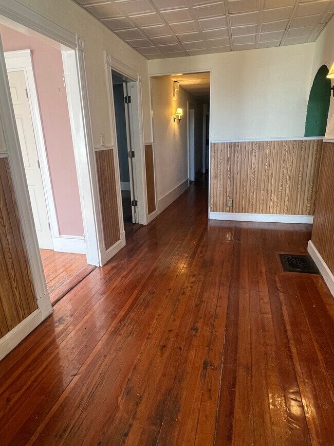 Photo - 53 Farragut Rd