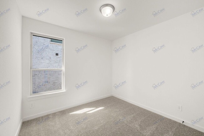 Photo - 225 Whitetail Dr