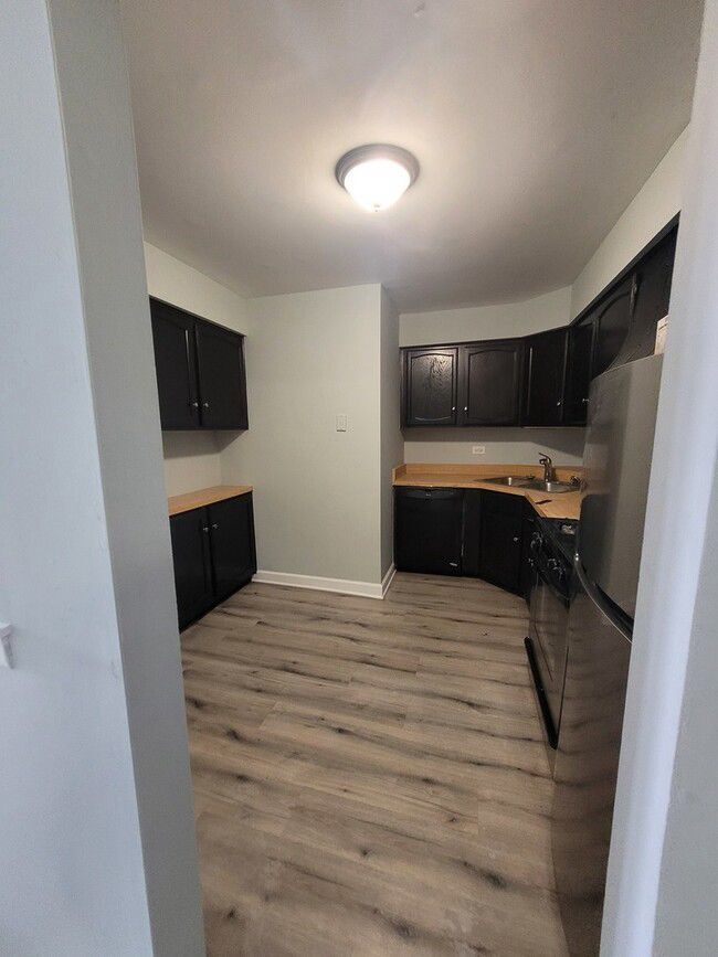 Photo - 157 S Gregory St Unit 14