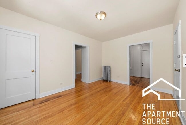 Building Photo - 2647 N Spaulding Ave