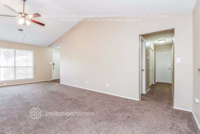 Photo - 4136 Hathaway Dr