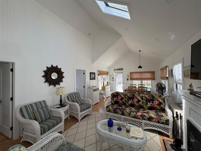 760 Ocean Breeze Walk