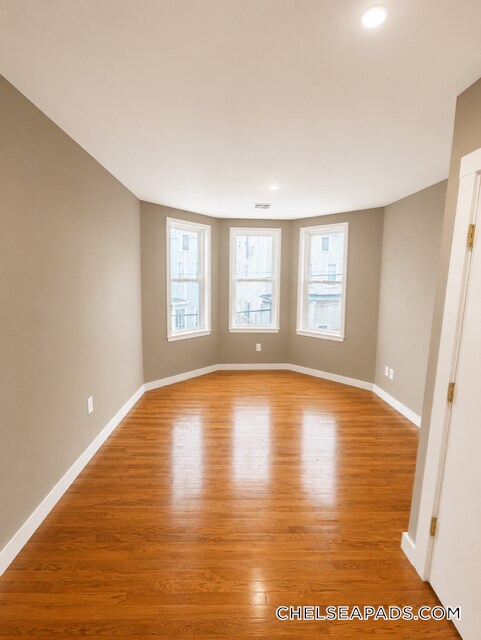 132 Congress Ave Unit 2