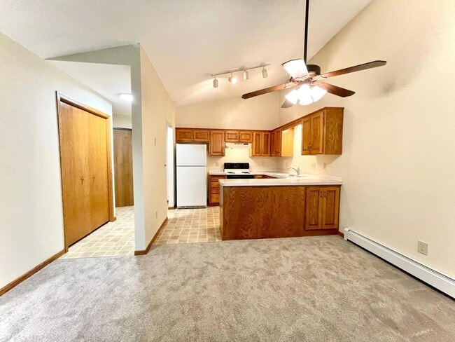 Photo - 2000 108th Ln NW Unidad 203