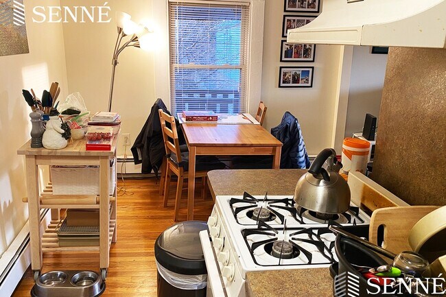 Photo - 16 Evergreen Sq Unidad 3