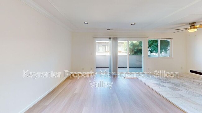 Photo - 1898 Meridian Ave