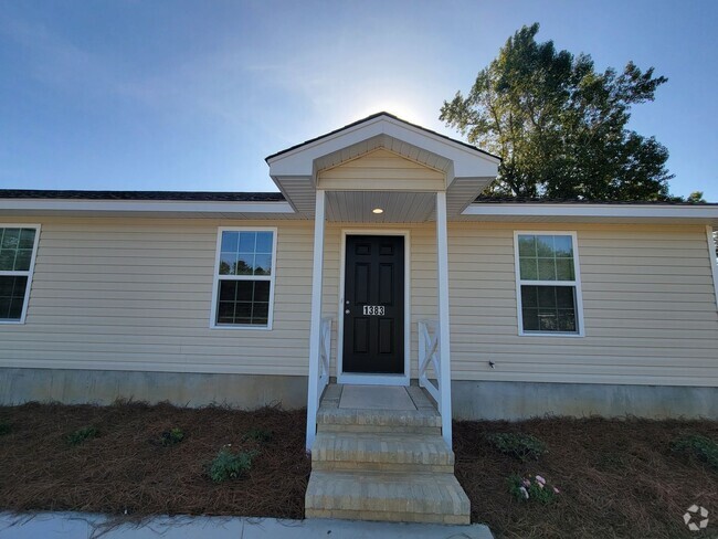 Building Photo - ORANGEBURG Rental