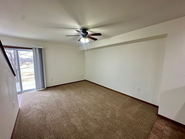 Photo - 1115 Prairie Rose Dr SW