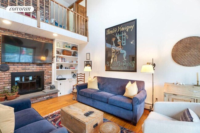 Photo - 15 Grant Ave