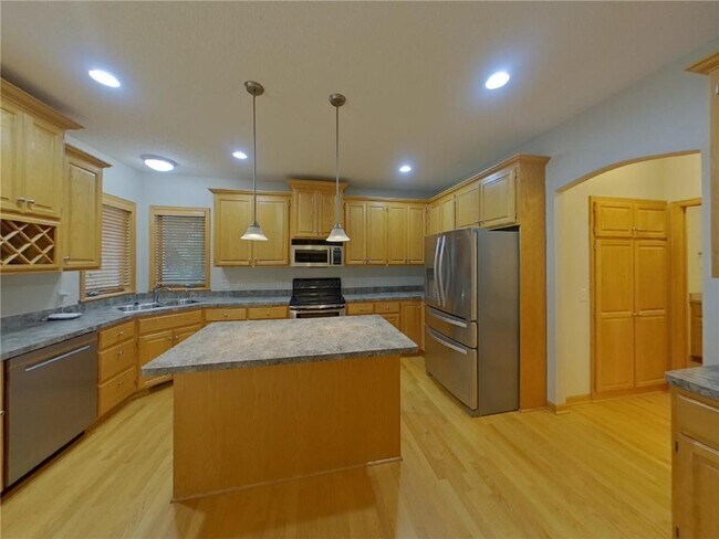 Photo - 2661 116th Ave NE