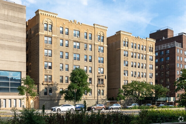 Photo - 1100 Grand Concourse