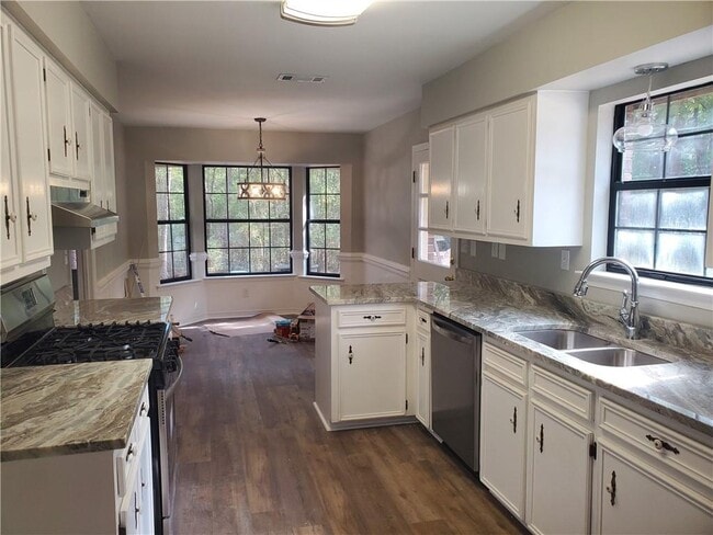 Photo - 7157 Burning Tree Ct