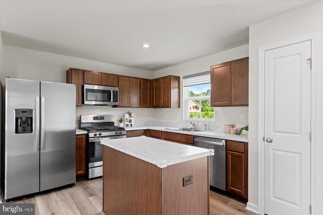 Photo - 30127 Moorings Reach