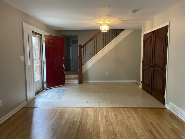 Photo - 2100 Cheltenham Rd