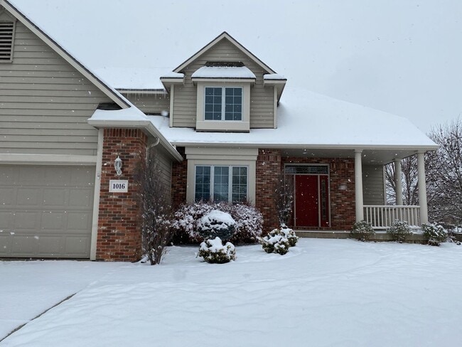 Photo - Wonderful Fox Chase home with fantastic spacious floor plan.