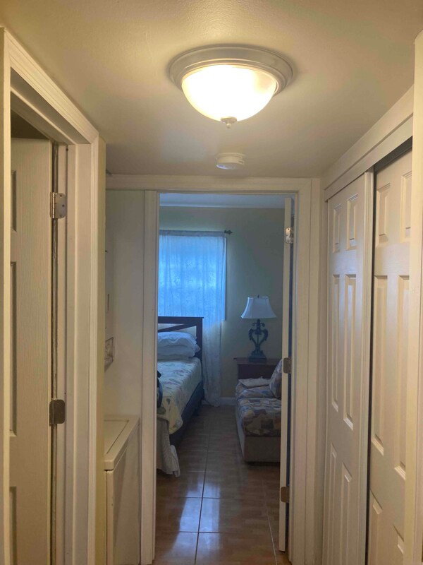 Photo - 107 NE 8th St Unit 4