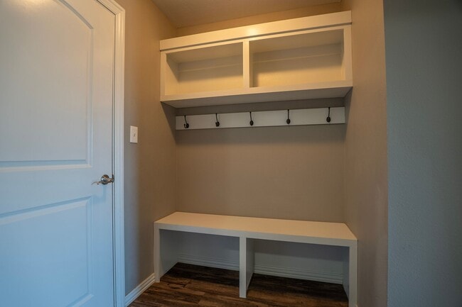 Photo - Stunning 3 bedroom, 2 bathroom Home available in Prairie Grove!