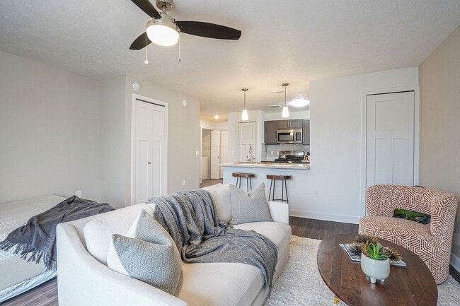 Meadowbrooke Apartment Homes