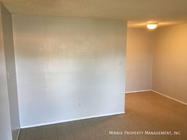 Photo - 624 S Crosby St