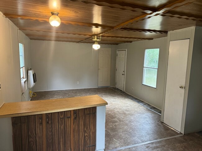 Photo - 385 Liberty Church Rd