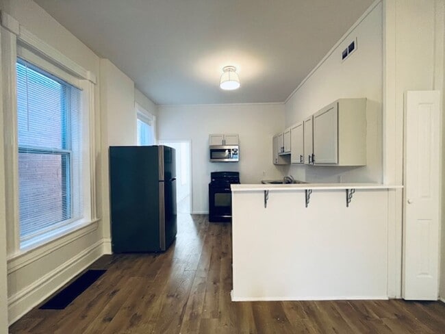 3007 McNair Ave Unit 3007 McNair