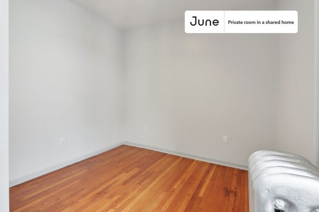 Photo - Room in Shared 4 bed/1 bath home Unidad C