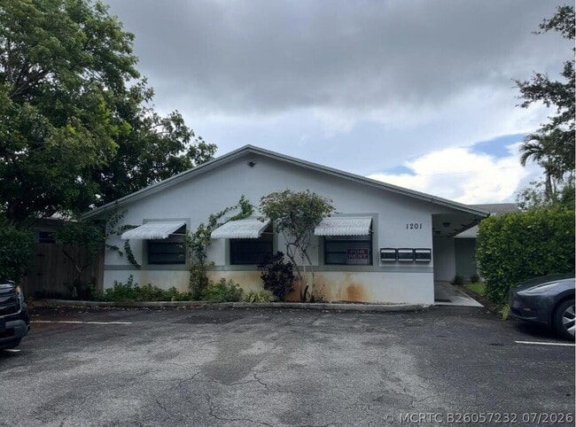 Photo - 1201 N 17th Ave
