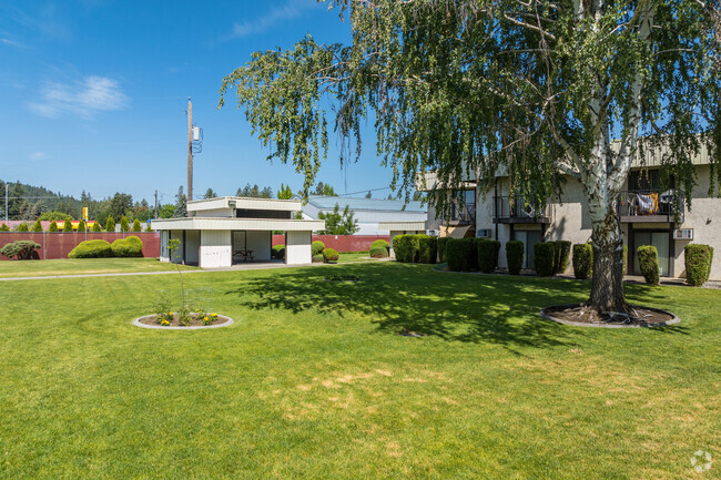 Community Area - Colfax Sandhill Apartments