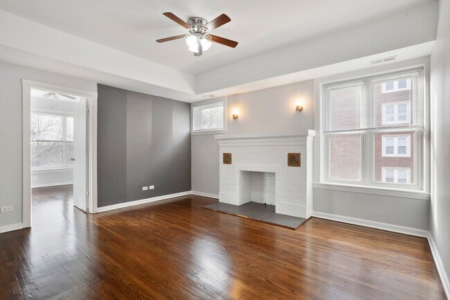 Photo - 1460 W Fargo Ave Unit 310