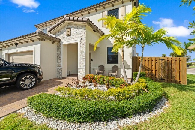 Photo - 11903 SW 241st St