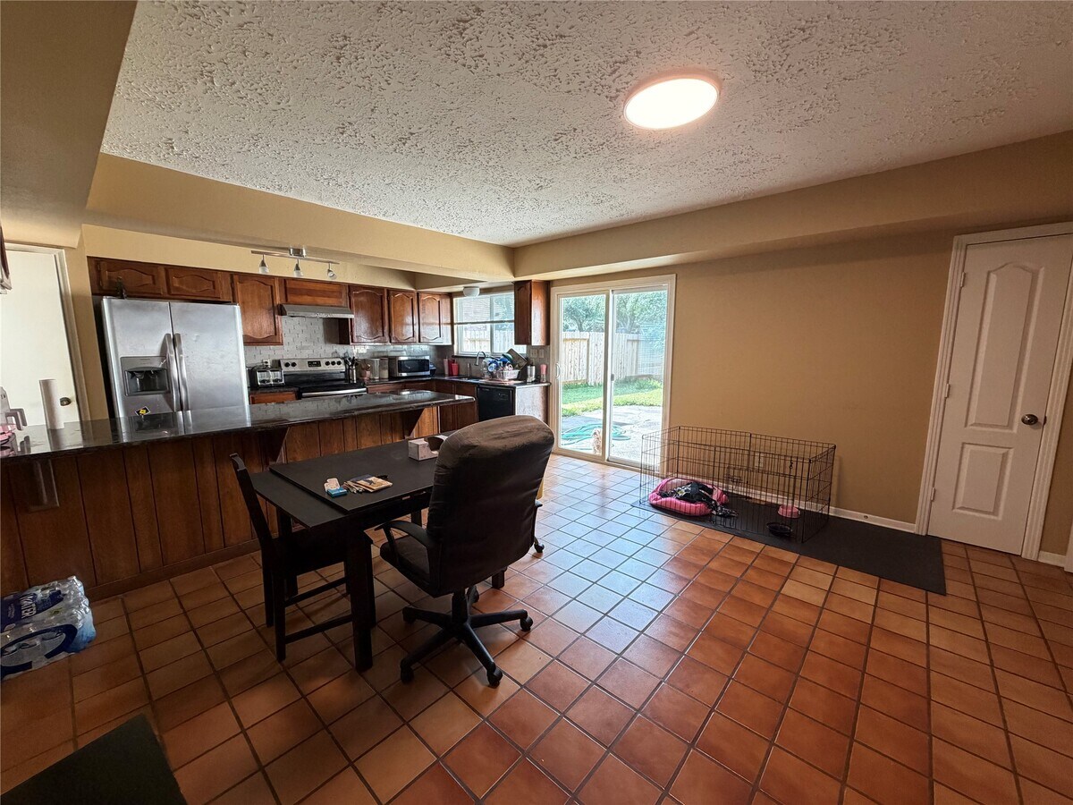 Photo - 2535 Coopers Post Ln