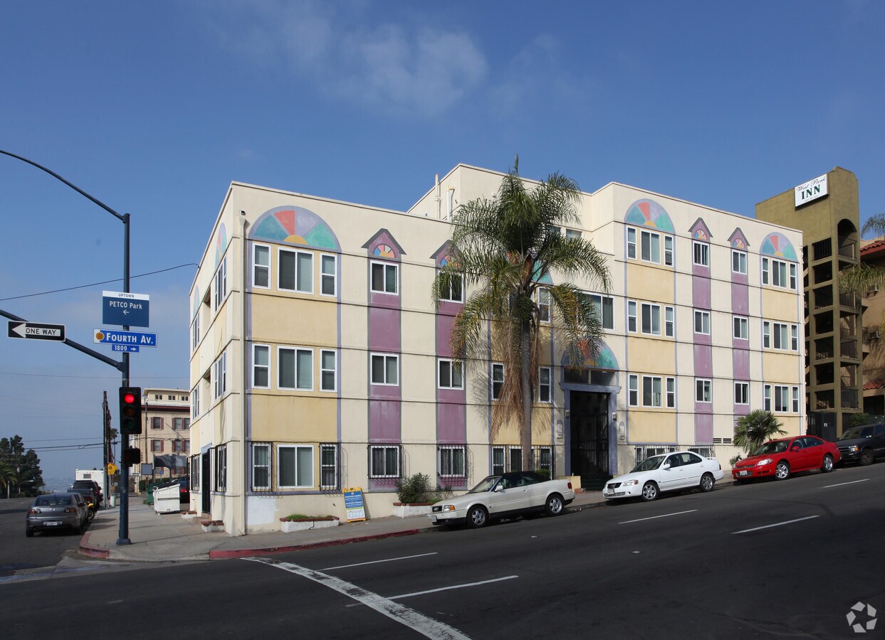 Photo - Grandview Apartments