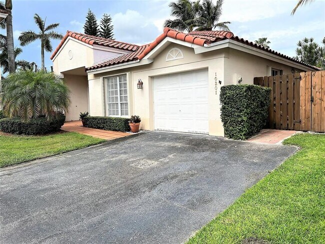 Photo - 10201 NW 56th St Casa